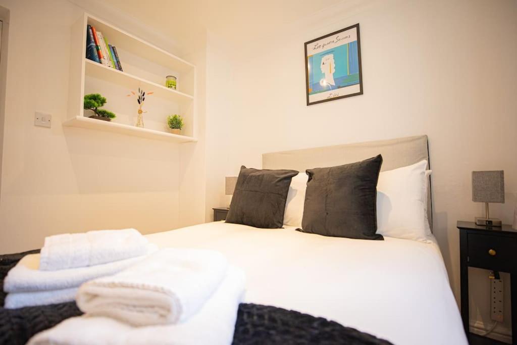 Perfect Location 4Bed 2 Bath Spacious Apartment Londýn Exteriér fotografie