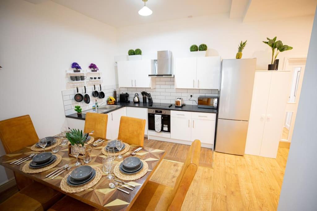 Perfect Location 4Bed 2 Bath Spacious Apartment Londýn Exteriér fotografie