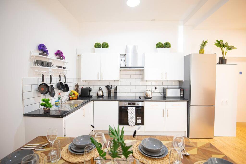 Perfect Location 4Bed 2 Bath Spacious Apartment Londýn Exteriér fotografie