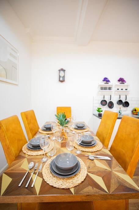 Perfect Location 4Bed 2 Bath Spacious Apartment Londýn Exteriér fotografie